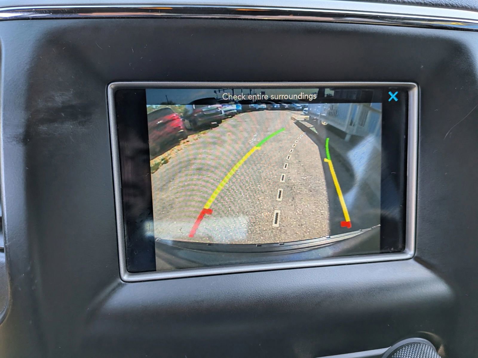 Used 2019 Jeep Grand Cherokee Laredo AWD/4WD image 47
