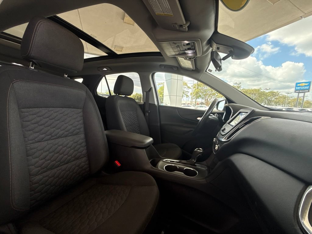 Used 2020 Chevrolet Equinox LT FWD image 24