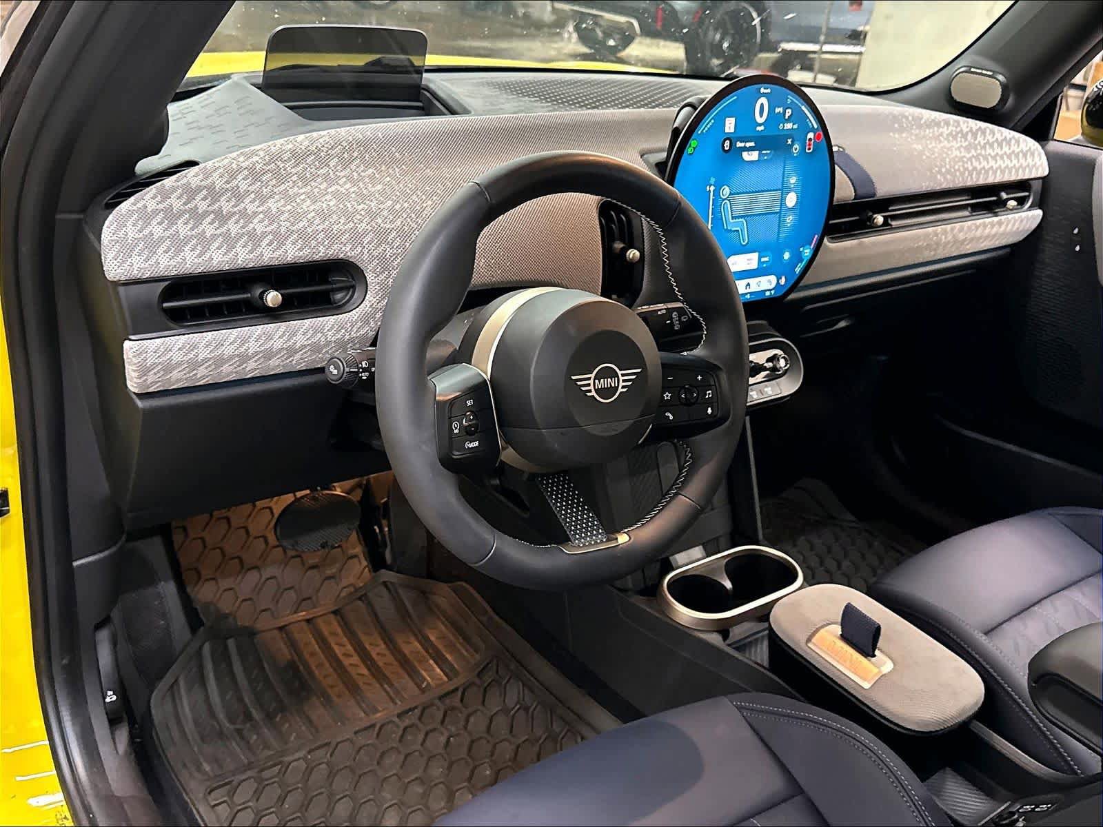 Used 2025 MINI Cooper S FWD image 16