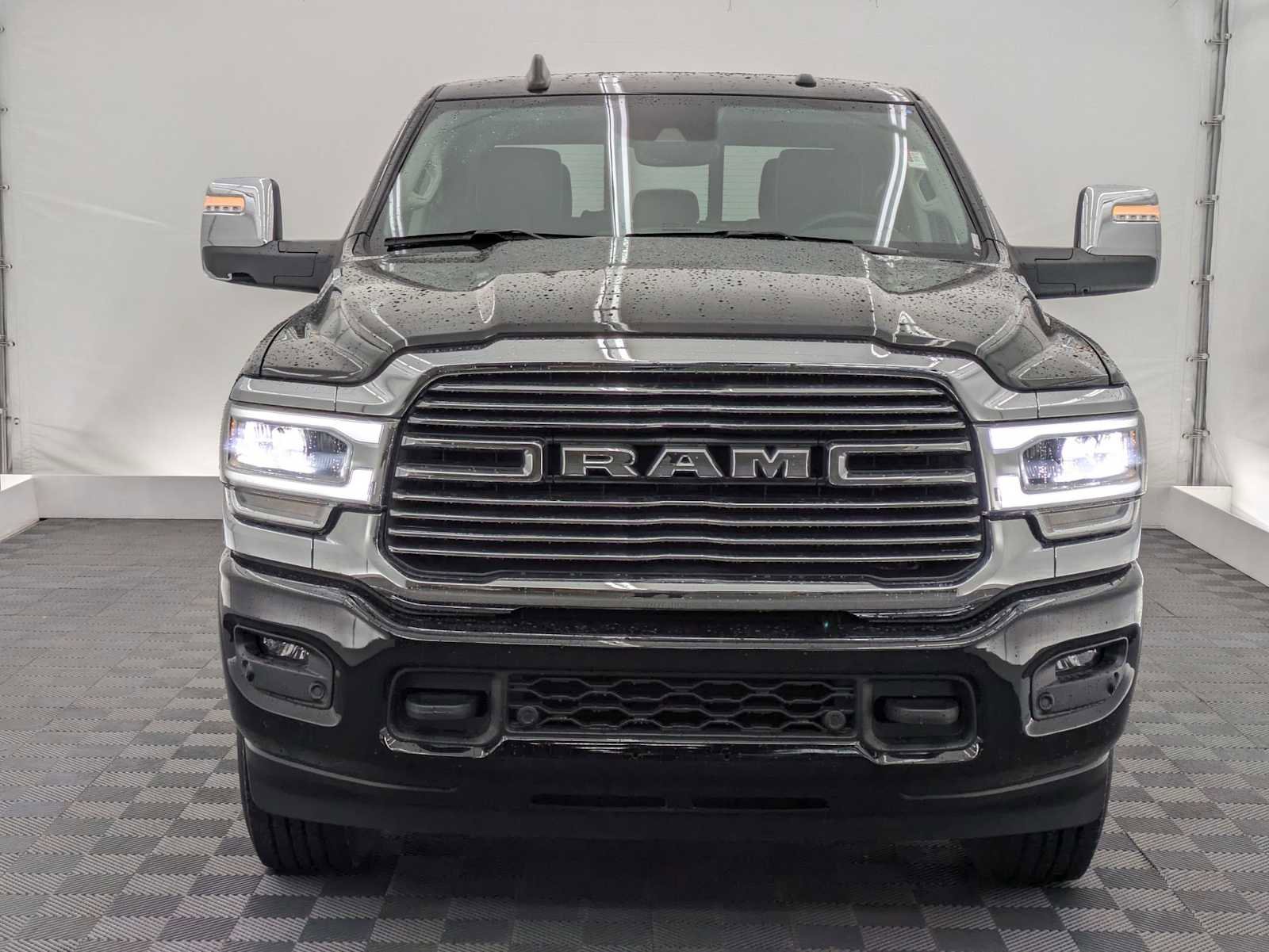 Used 2024 RAM 2500 Laramie w/ Safety Group image 9