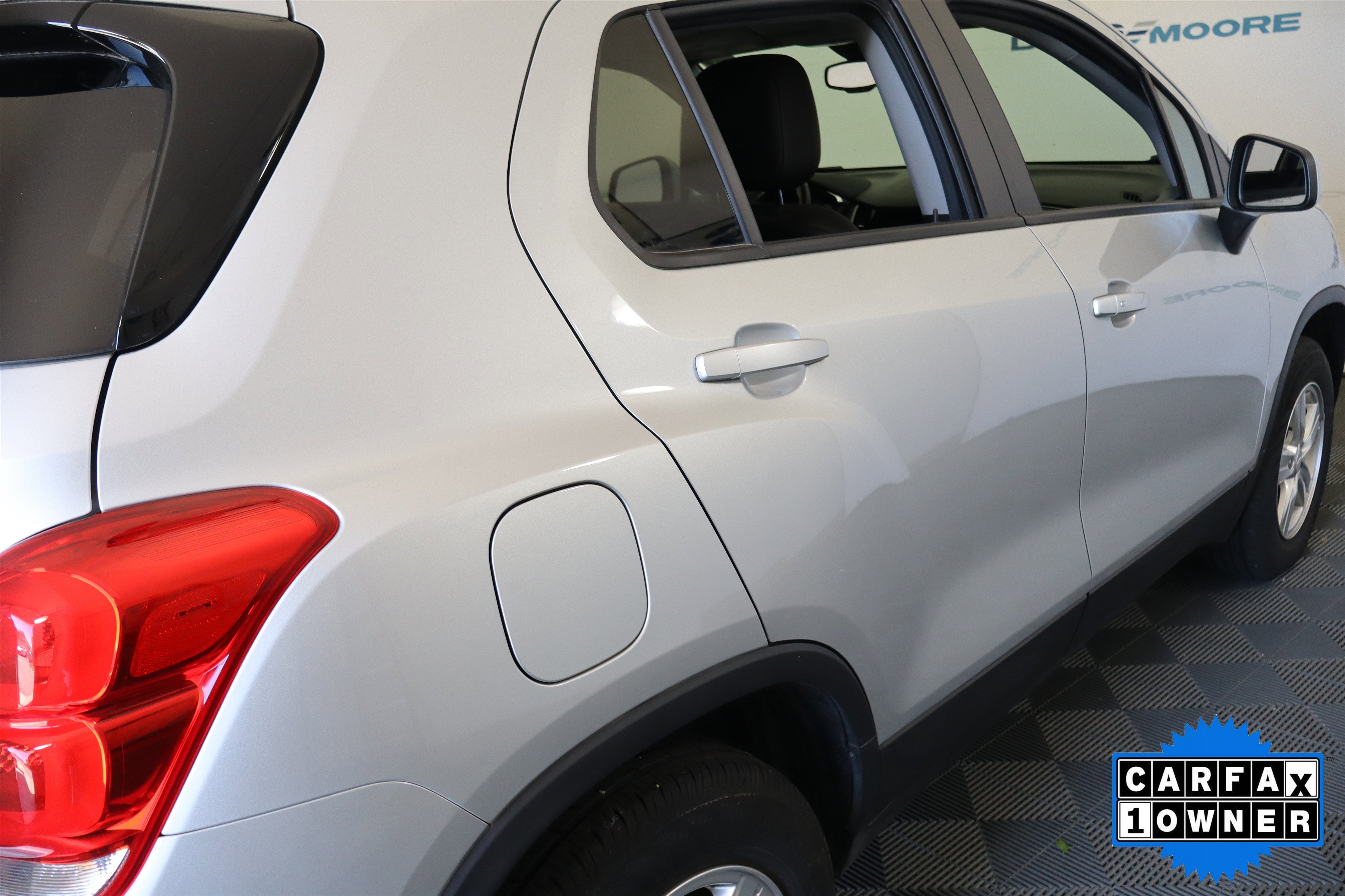 Used 2022 Chevrolet Trax LT w/ LT Convenience Package AWD/4WD image 7