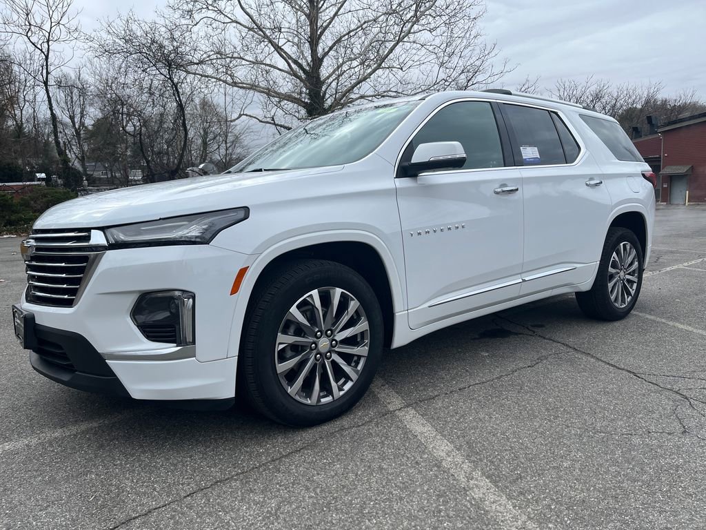 Used 2023 Chevrolet Traverse Premier image 4
