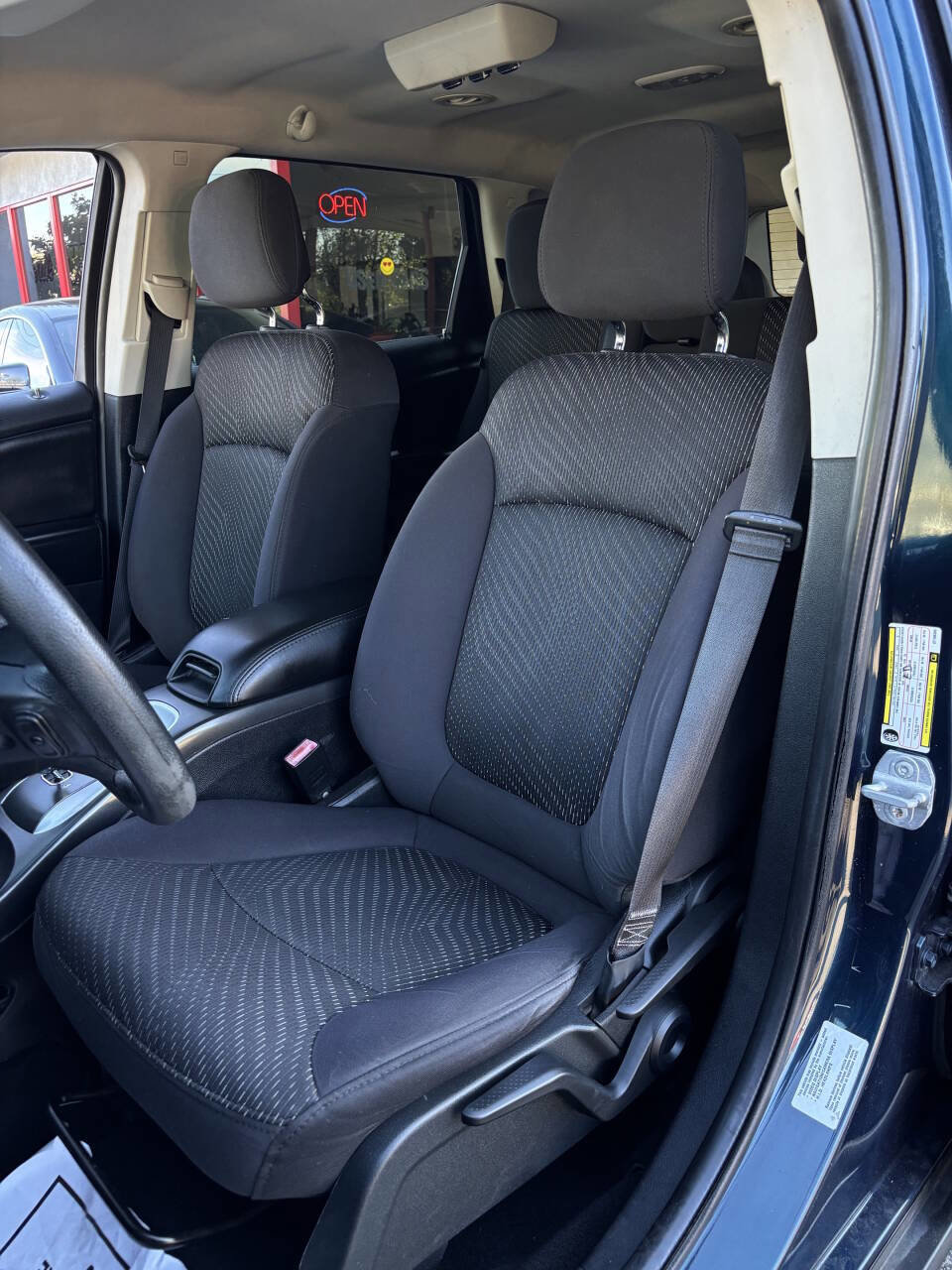 Used 2014 Dodge Journey SXT w/ Flexible Seating Group image 14