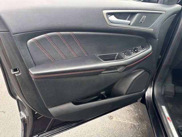 Used 2022 Ford Edge ST-Line AWD/4WD image 21