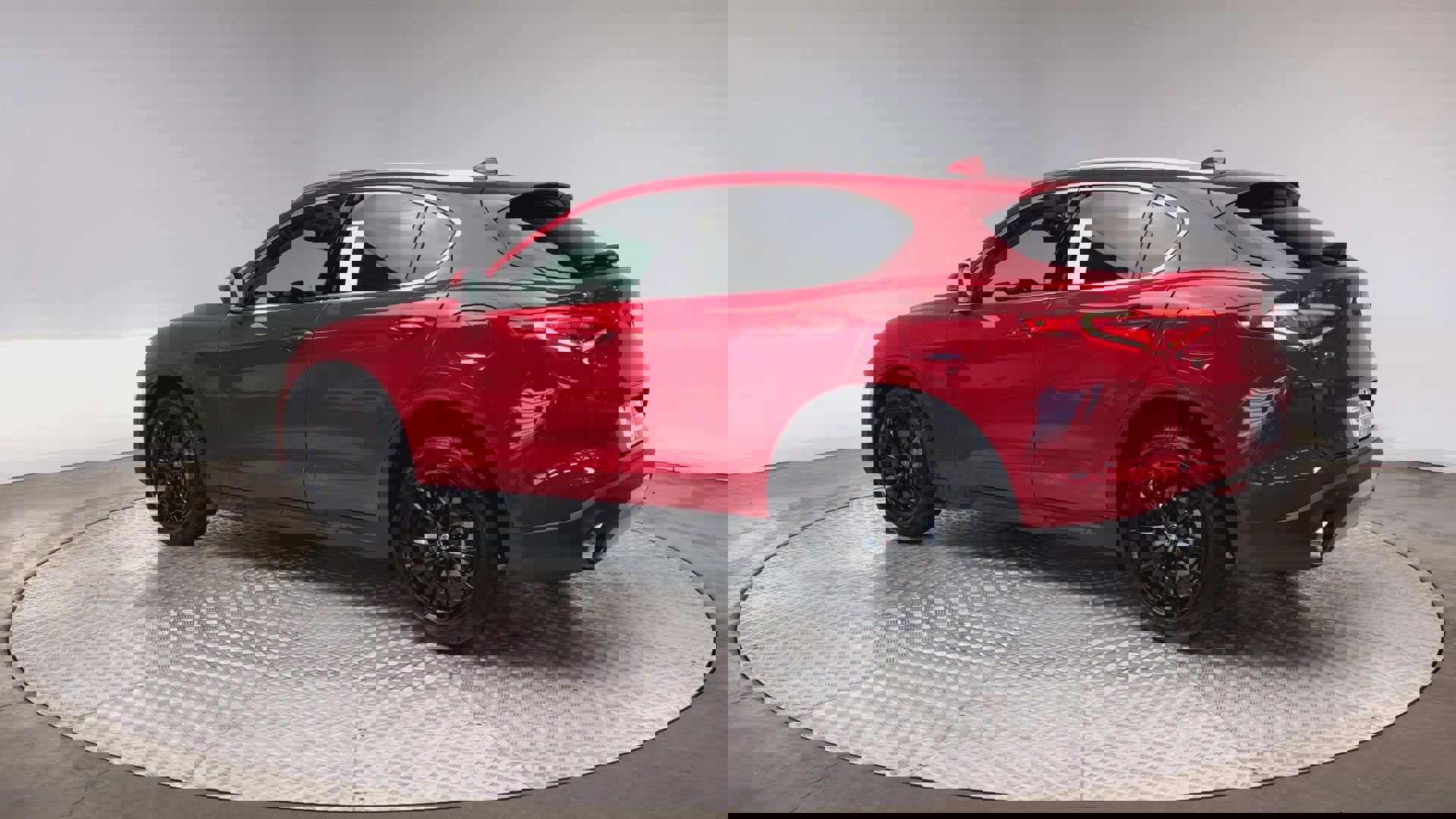 Used 2018 Alfa Romeo Stelvio Ti image 6