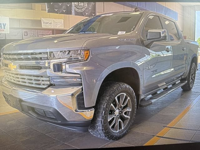 Used 2019 Chevrolet Silverado 1500 LT w/ Texas Edition RWD image 2