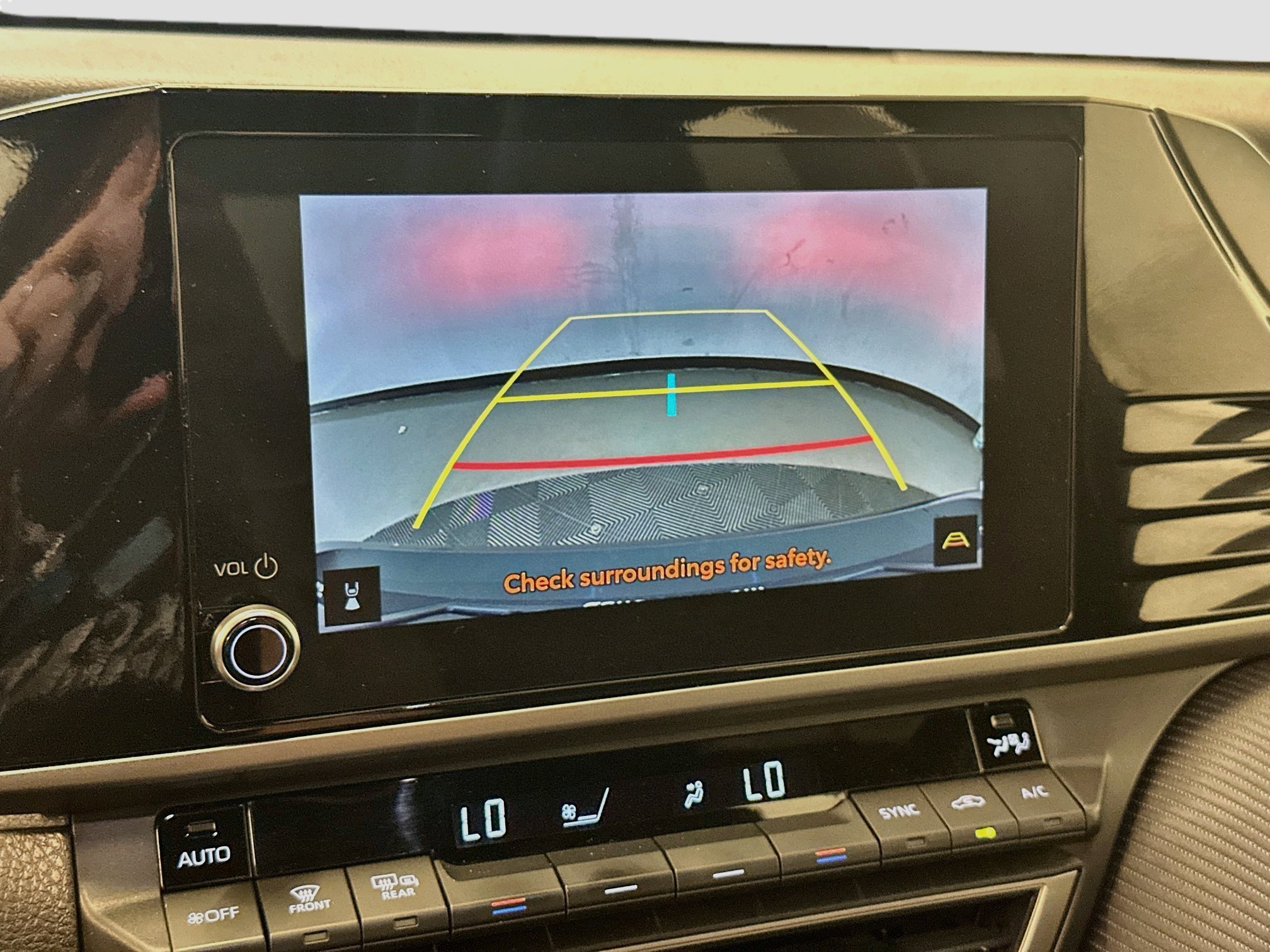 Used 2025 Toyota Camry SE FWD image 23