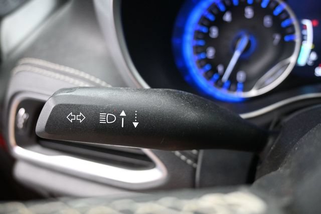 Used 2025 Chrysler Pacifica Limited FWD image 29