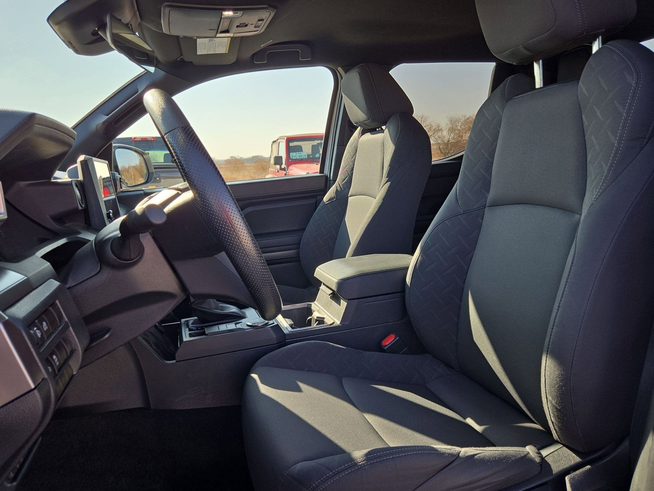 Used 2024 Toyota Tacoma SR5 image 9