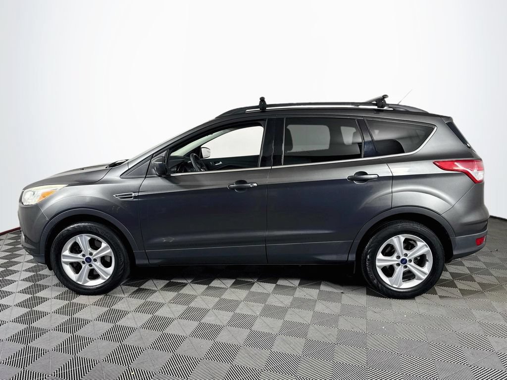 Used 2016 Ford Escape SE w/ Equipment Group 201A AWD/4WD image 4