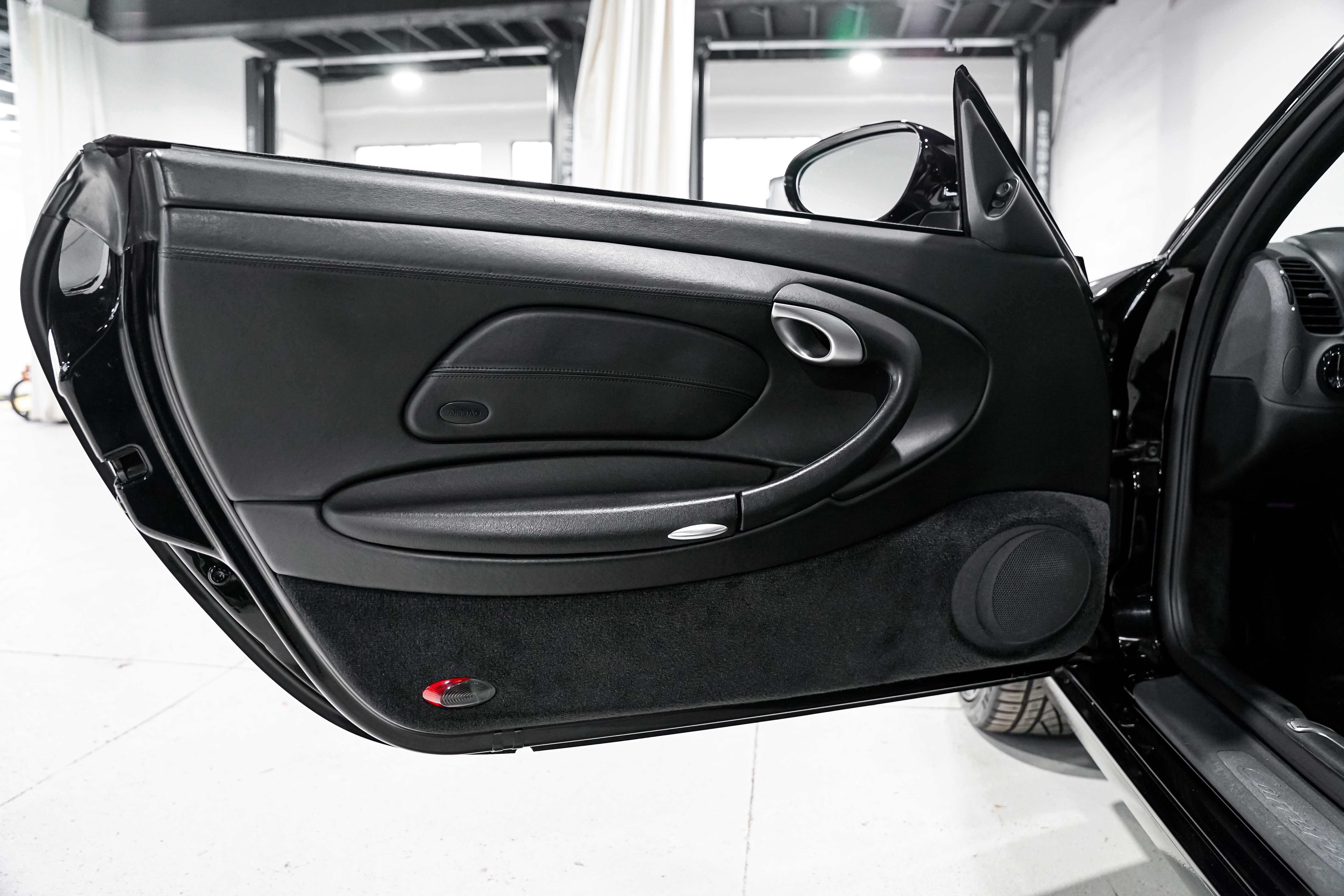 Used 1999 Porsche 911 Carrera image 24