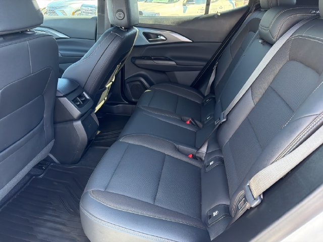Certified 2024 Chevrolet Equinox EV LT FWD image 24