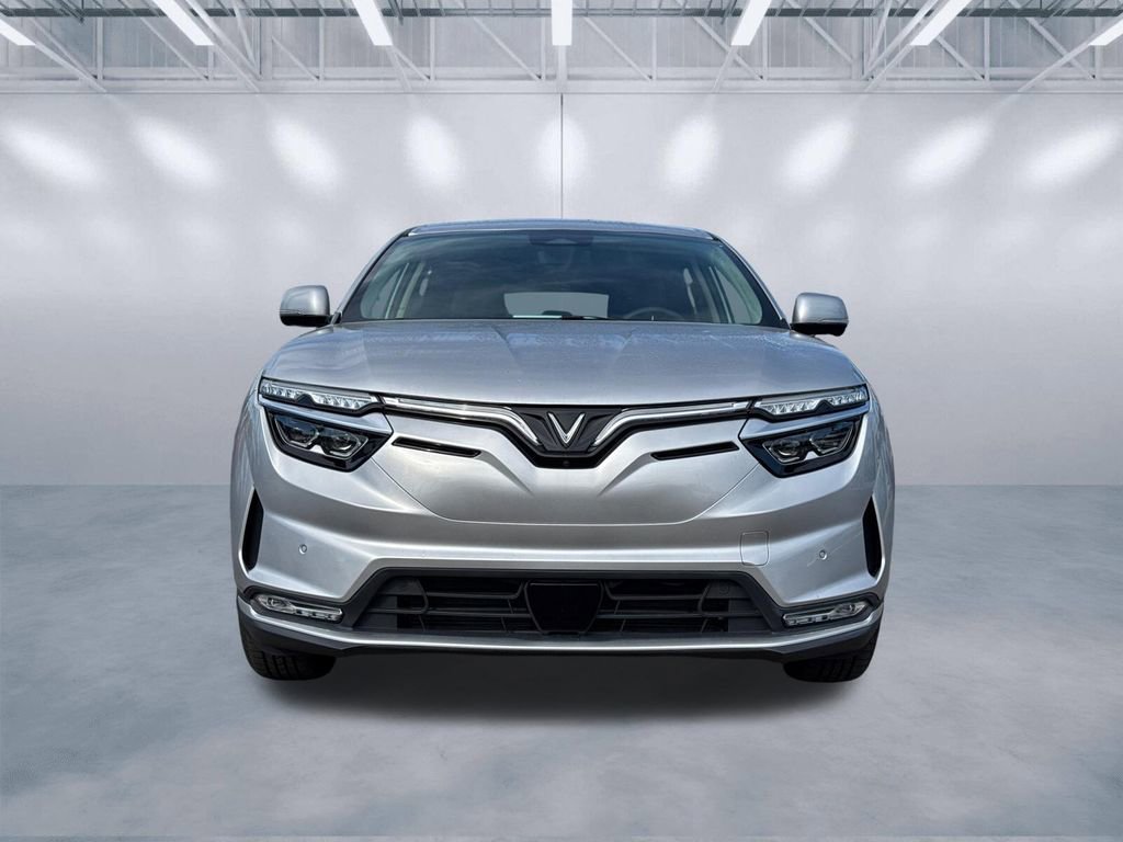 New 2025 VinFast VF 8 Eco image 2