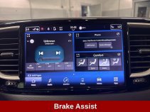 Used 2023 Chrysler Pacifica Touring-L FWD image 11