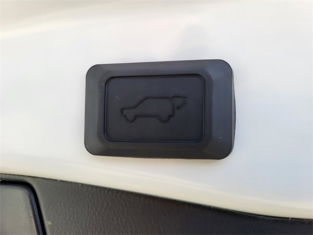 Used 2025 Toyota RAV4 XLE image 11