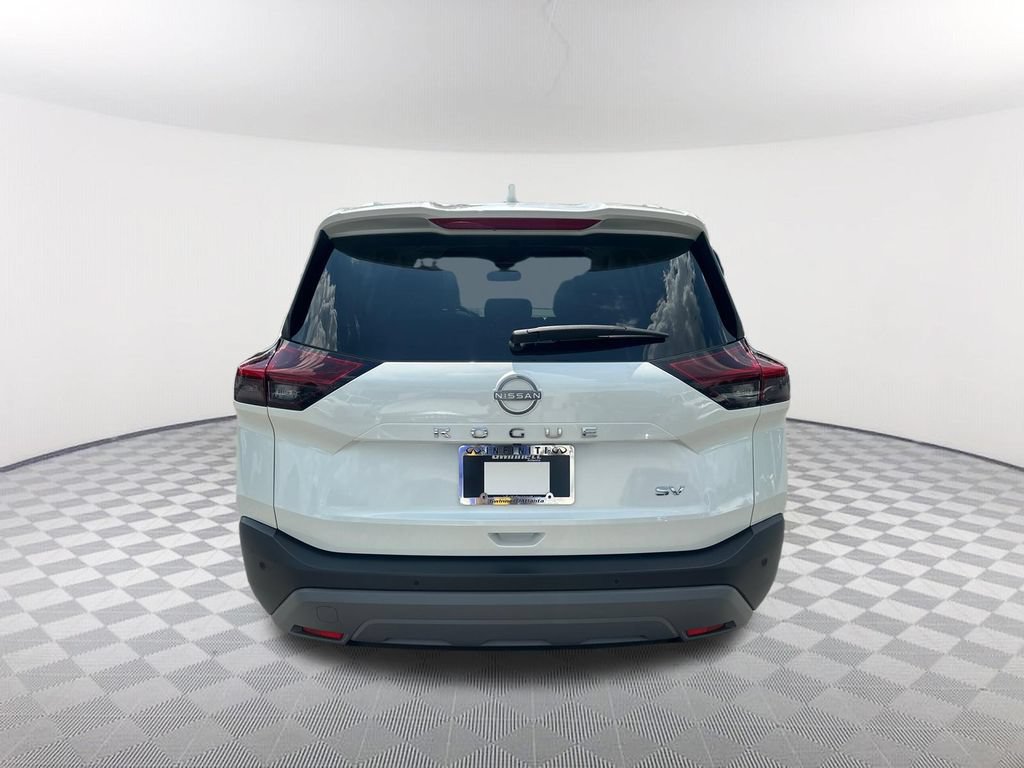 Used 2023 Nissan Rogue SV w/ SV Premium B Package FWD image 6