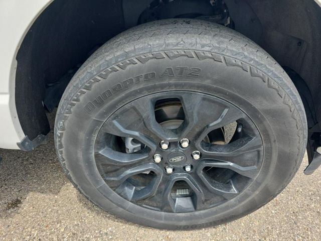 Used 2022 Ford F150 Platinum w/ Equipment Group 701A High AWD/4WD image 25