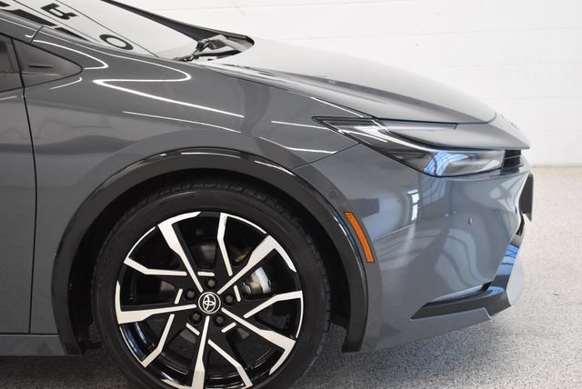 Used 2024 Toyota Prius Prime Premium w/ Advanced Technology Package FWD image 13