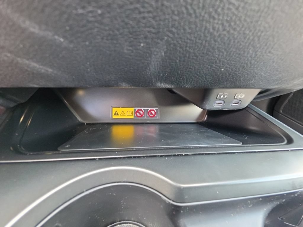 Used 2025 Lexus UX 300h FWD w/ Accessory Package (Z2) image 22