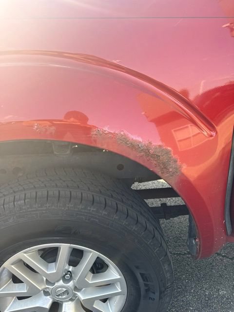 Used 2014 Nissan Frontier SV AWD/4WD image 3