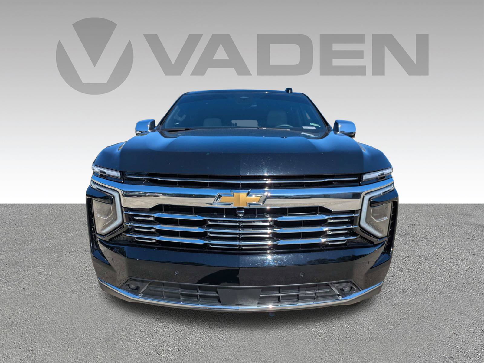 Certified 2025 Chevrolet Tahoe Premier w/ Sun And Tow Package RWD image 33