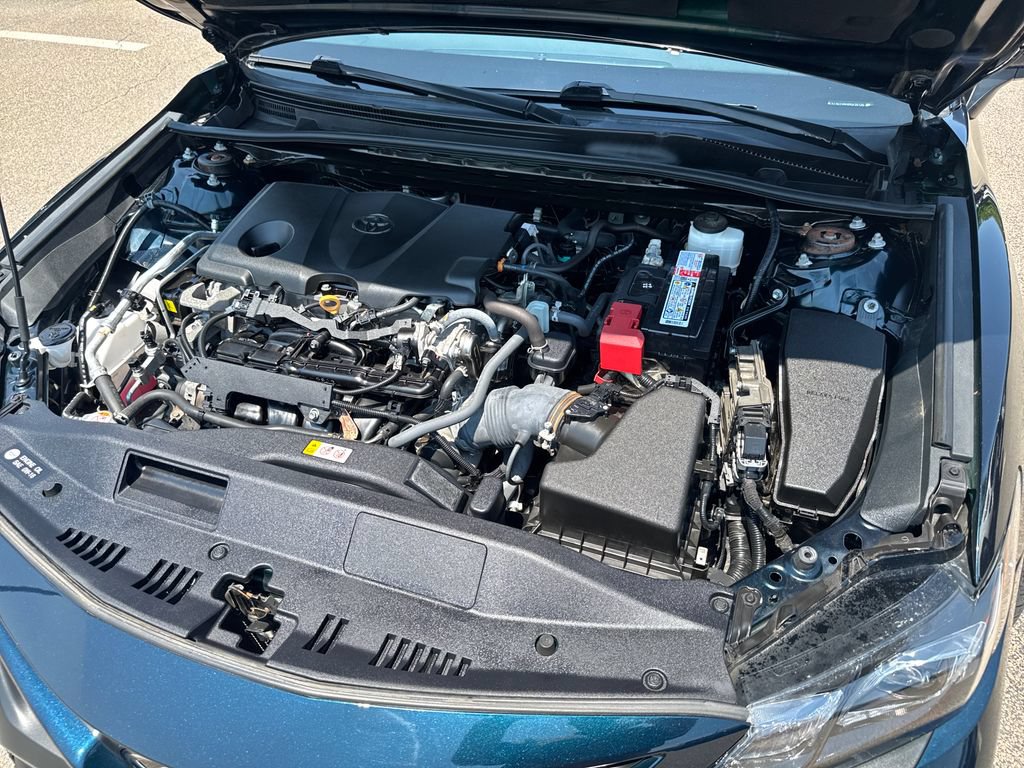 Used 2021 Toyota Camry SE w/ Cold Weather Package FWD image 45