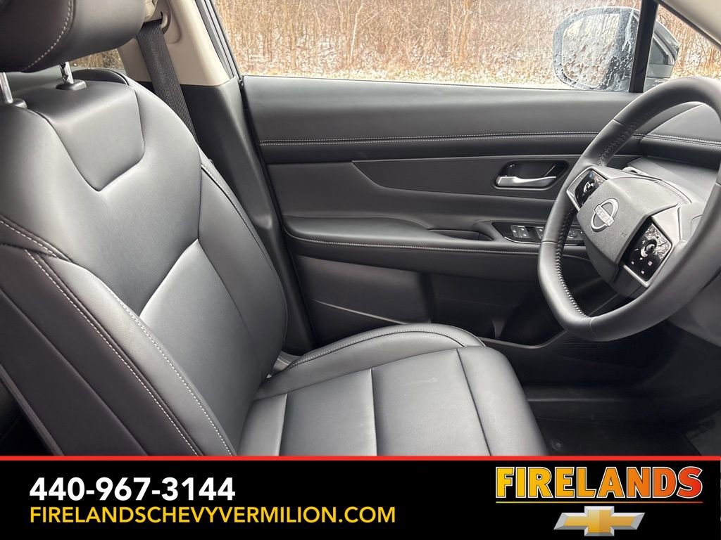 Used 2025 Nissan Murano SV image 36