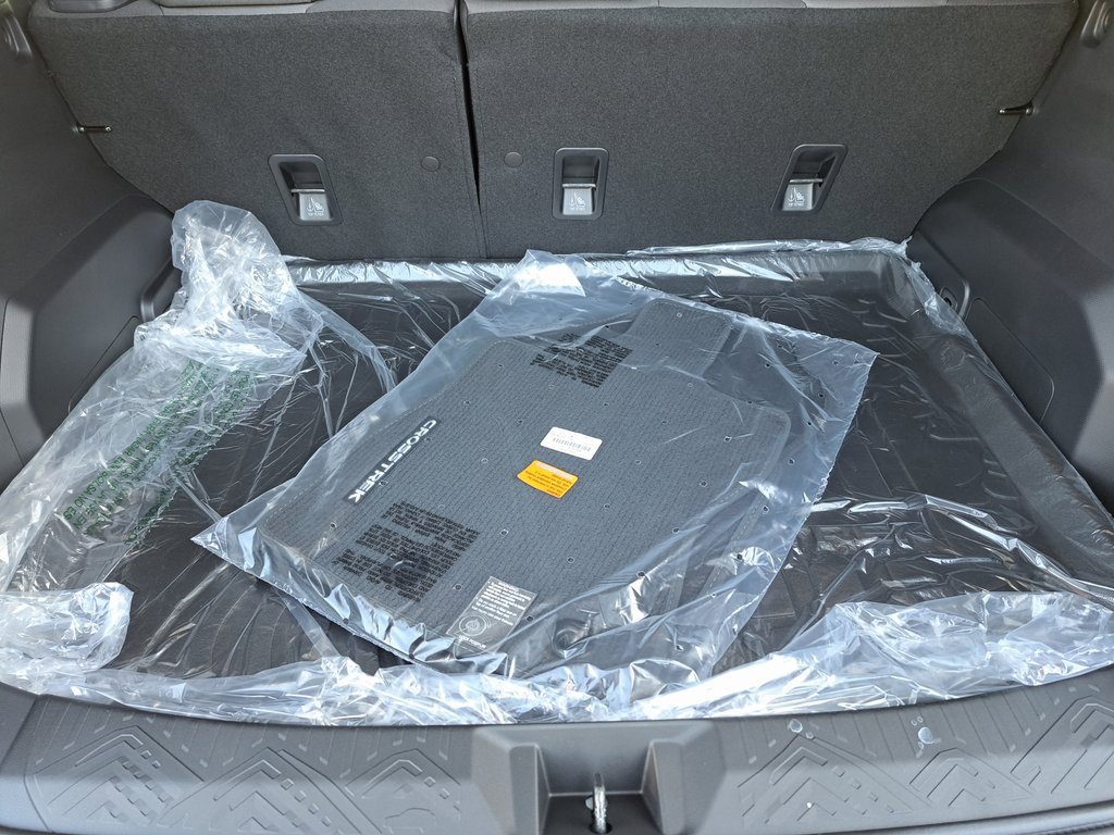 New 2026 Subaru Crosstrek 2.5i Limited w/ Popular Package #4A image 16