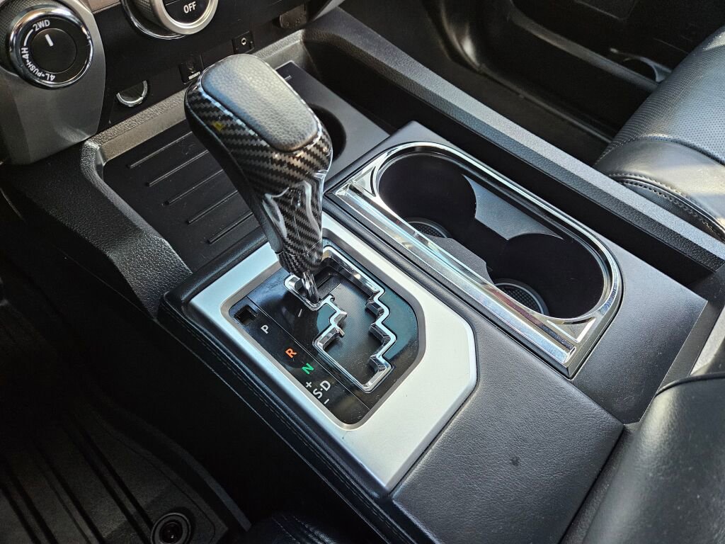 Used 2015 Toyota Tundra Platinum image 26