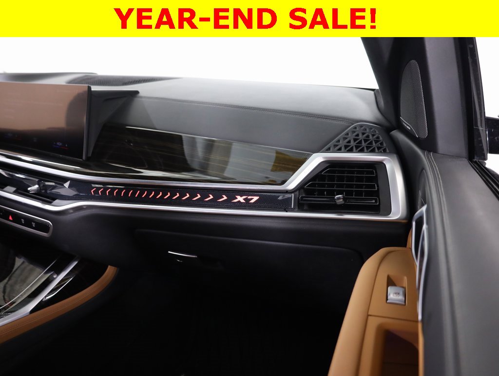 Used 2023 BMW X7 xDrive40i w/ Executive Package image 47