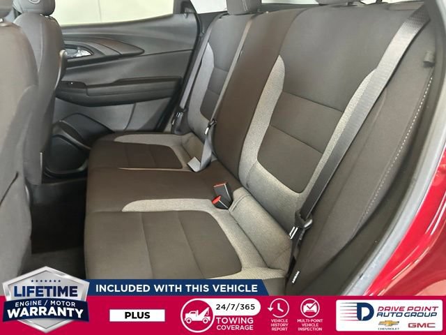 Used 2024 Chevrolet TrailBlazer LT w/ LT Cold Weather Package AWD/4WD image 23