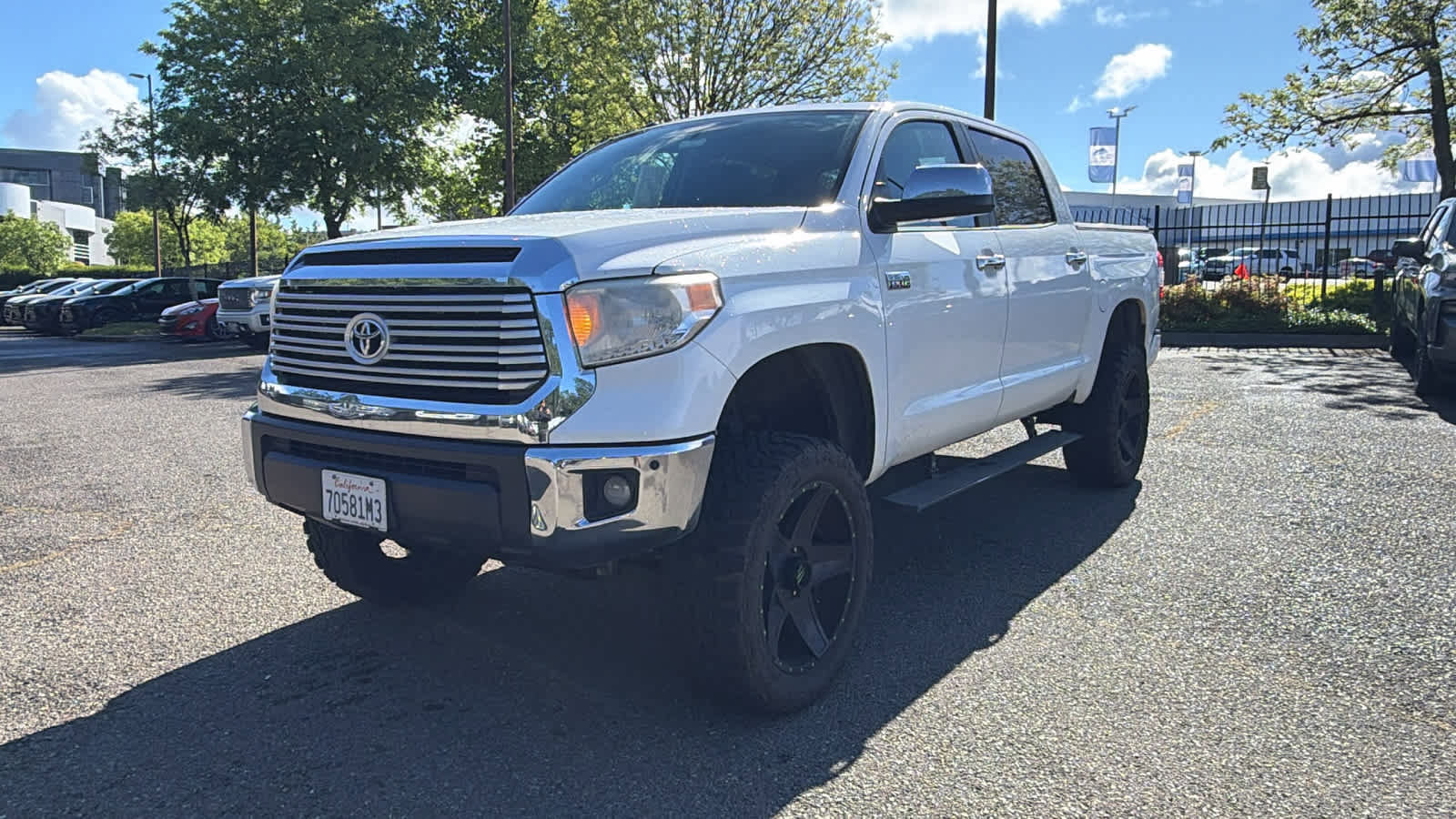 Used 2015 Toyota Tundra Limited w/ Limited Premium Package image 1