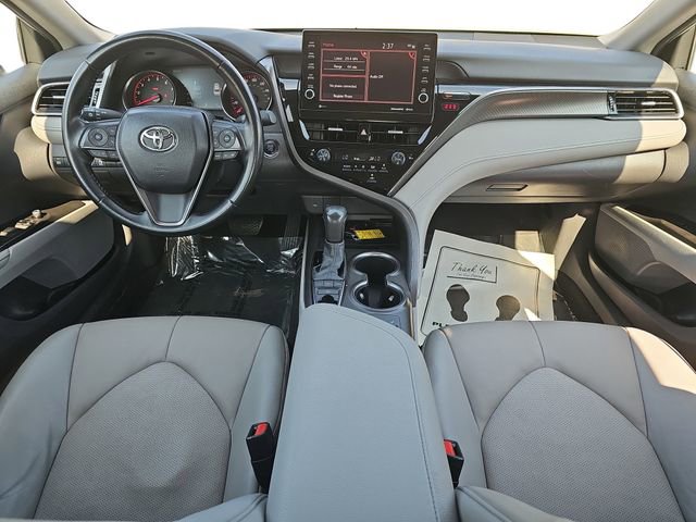 Used 2023 Toyota Camry XSE image 9