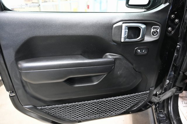 Used 2020 Jeep Wrangler Unlimited Sport image 25