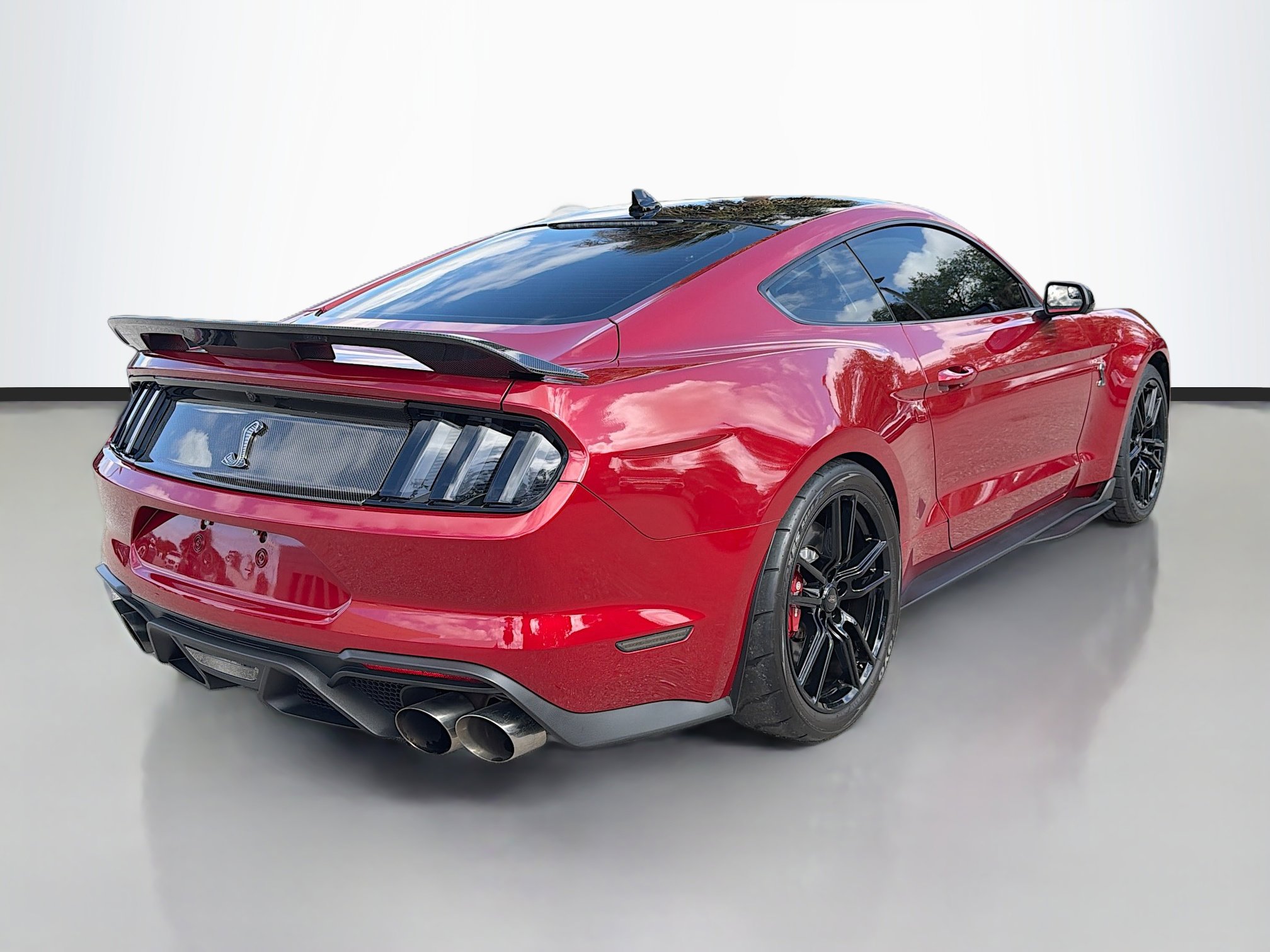 Used 2020 Ford Mustang Shelby GT500 image 3