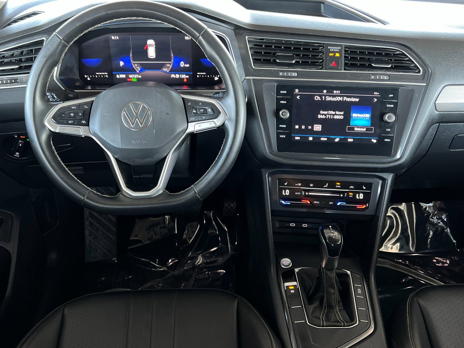 Used 2022 Volkswagen Tiguan SE image 13