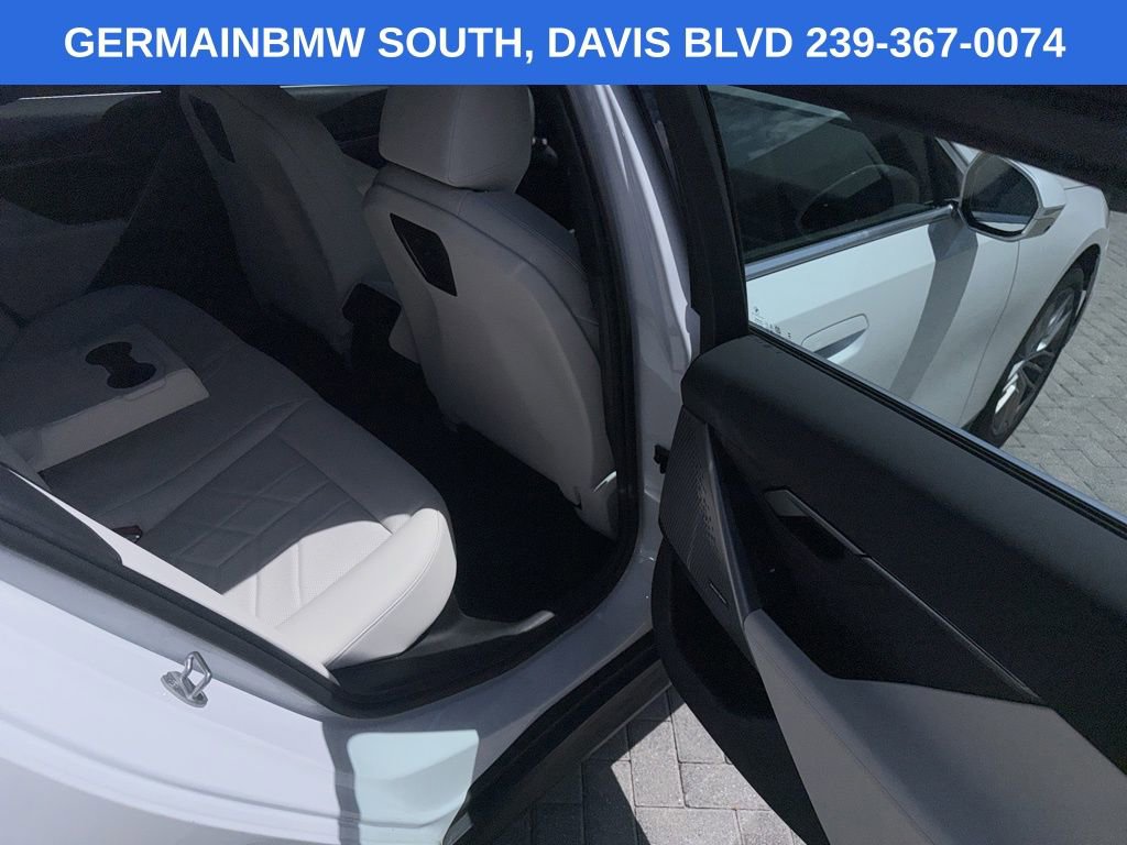 Certified 2024 BMW 530i w/ Premium Package RWD image 28
