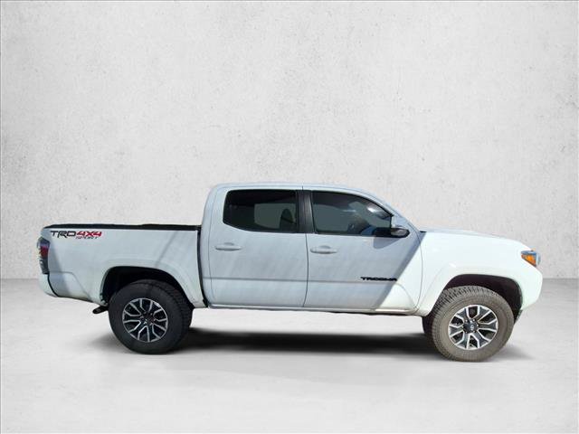 Used 2021 Toyota Tacoma TRD Sport w/ Technology Package AWD/4WD image 3