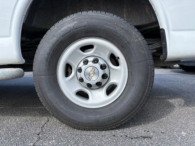 Used 2024 Chevrolet Express 2500 w/ Driver Convenience Package image 19