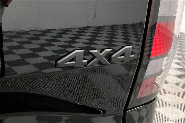 New 2026 Nissan Frontier SV image 19