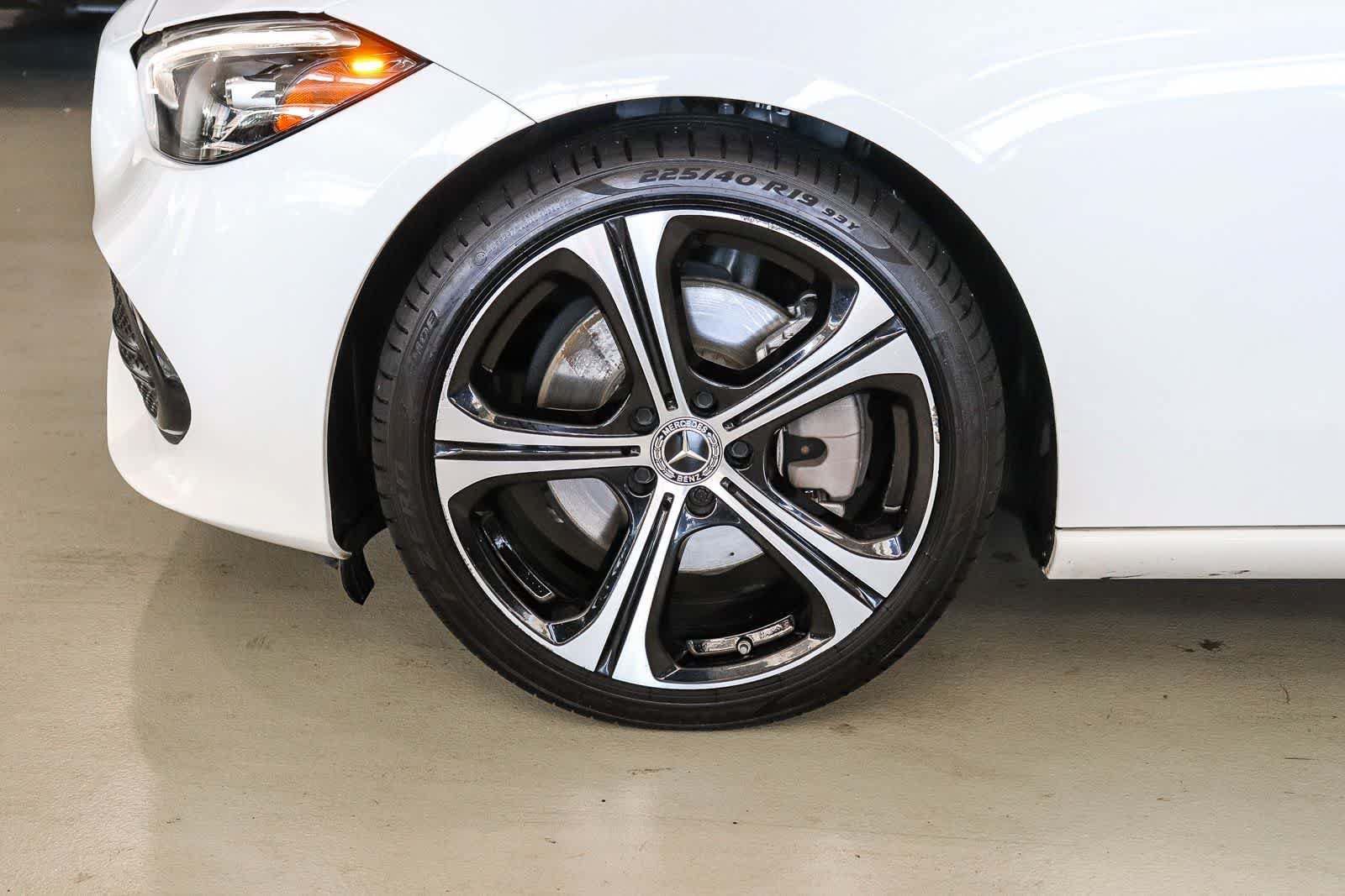 Certified 2022 Mercedes-Benz C 300 Sedan image 9