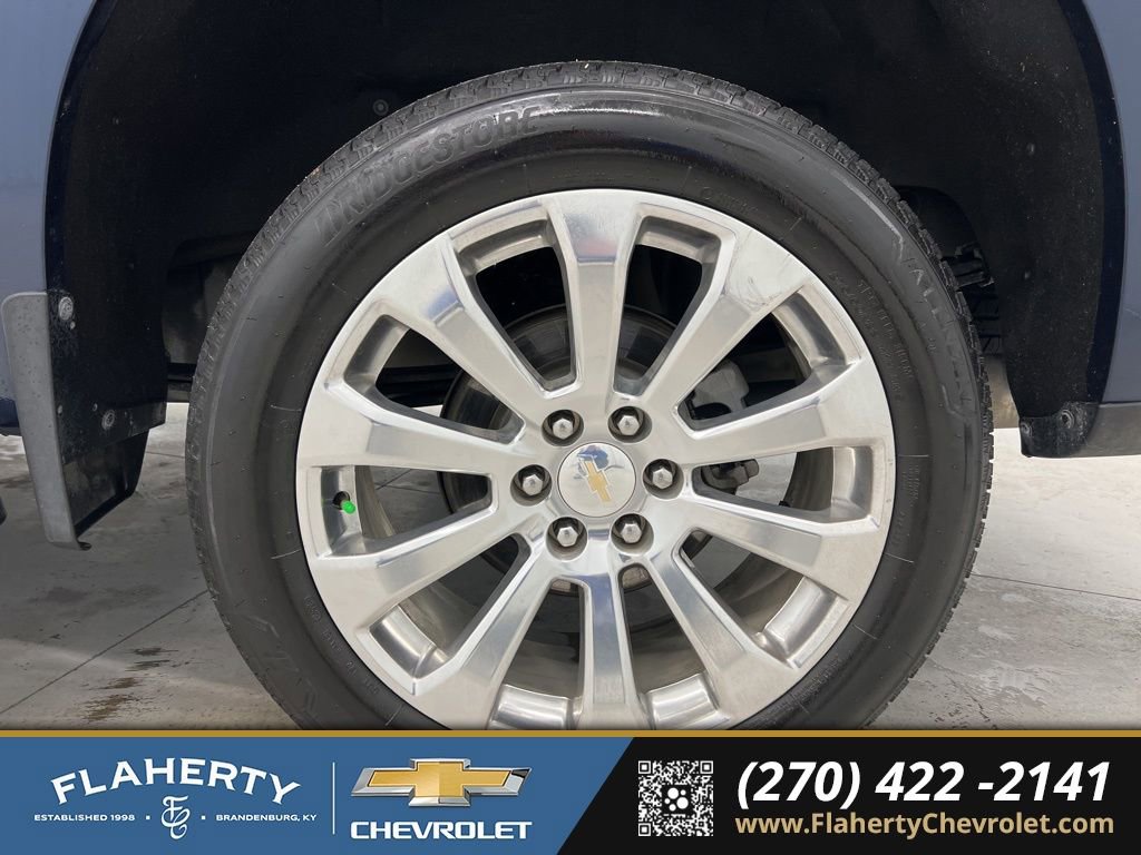 Used 2022 Chevrolet Silverado 1500 High Country w/ Technology Package image 20