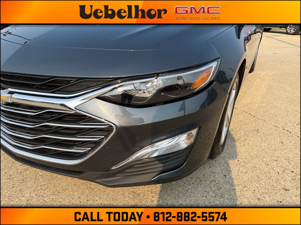 Used 2021 Chevrolet Malibu LS w/ Driver Confidence Package II FWD image 12