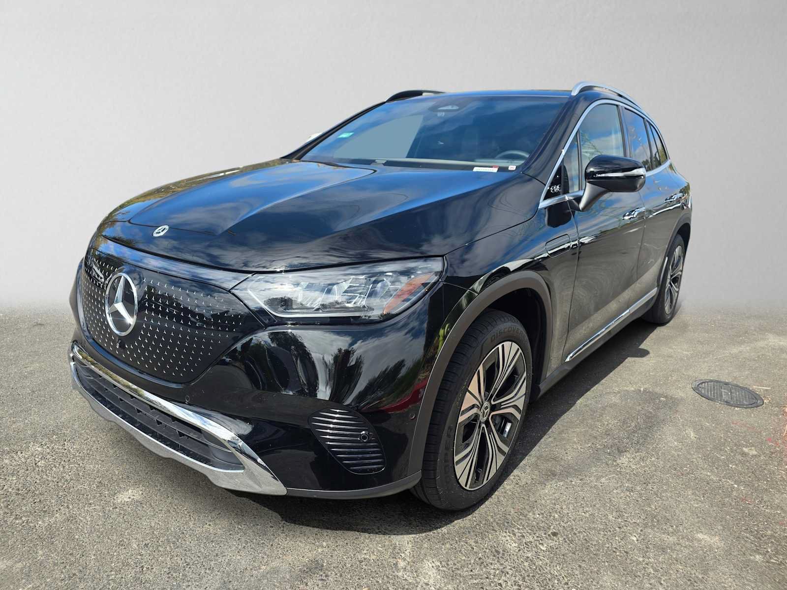 New 2026 Mercedes-Benz EQE 320 4MATIC SUV image 7