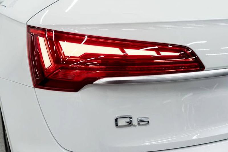 Used 2025 Audi Q5 e Premium image 43