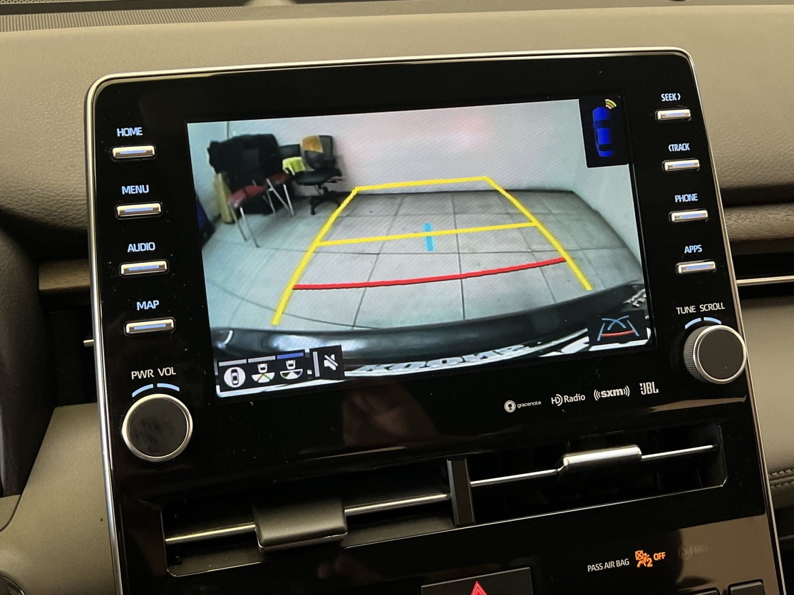 Used 2020 Toyota Avalon Limited w/ Advanced Safety Package FWD image 18