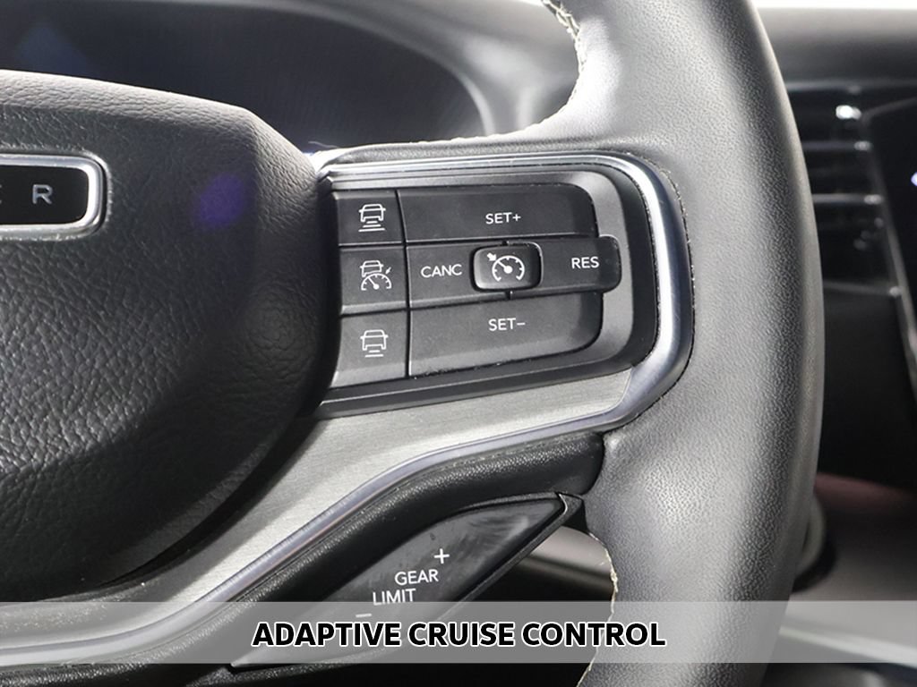 Used 2024 Jeep Wagoneer Series II AWD/4WD image 6