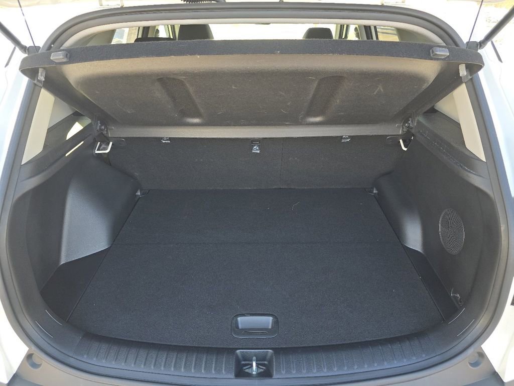 Used 2021 Kia Seltos SX w/ SX Sunroof Package image 20