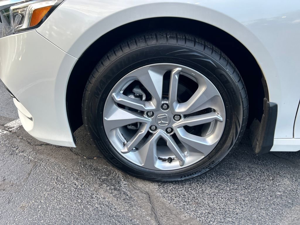 Used 2018 Honda Accord LX image 29