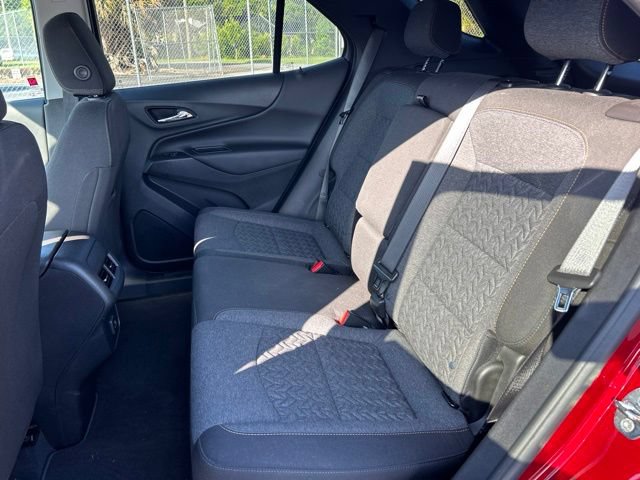Used 2023 Chevrolet Equinox LT FWD image 9